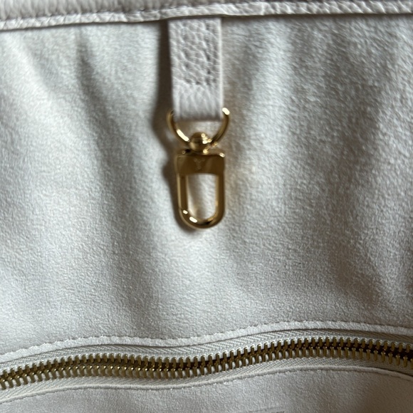 Louis Vuitton Neverfull MM like new!
Degrade Monogram Empreinte Giant Neutral - Picture 4 of 10